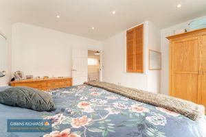 Bedroom- click for photo gallery